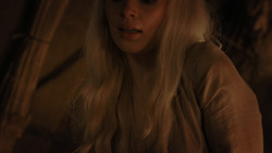 extant_GameOfThrones_1x02-TheKingsroad_4387