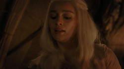 extant_GameOfThrones_1x02-TheKingsroad_4390