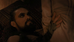 extant_GameOfThrones_1x02-TheKingsroad_4395