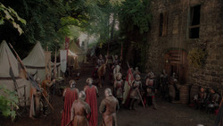 extant_GameOfThrones_1x02-TheKingsroad_4450