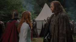 extant_GameOfThrones_1x02-TheKingsroad_4556