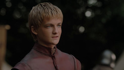 extant_GameOfThrones_1x02-TheKingsroad_4574