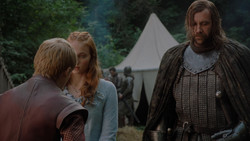 extant_GameOfThrones_1x02-TheKingsroad_4579