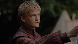 extant_GameOfThrones_1x02-TheKingsroad_4592