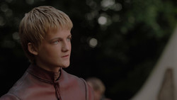 extant_GameOfThrones_1x02-TheKingsroad_4594