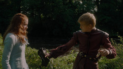 extant_GameOfThrones_1x02-TheKingsroad_4661