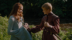 extant_GameOfThrones_1x02-TheKingsroad_4683