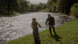 extant_GameOfThrones_1x02-TheKingsroad_4708