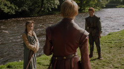 extant_GameOfThrones_1x02-TheKingsroad_4757