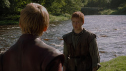 extant_GameOfThrones_1x02-TheKingsroad_4765