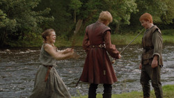 extant_GameOfThrones_1x02-TheKingsroad_4831