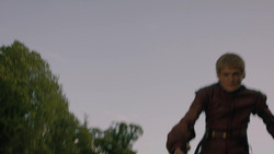 extant_GameOfThrones_1x02-TheKingsroad_4847