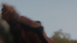 extant_GameOfThrones_1x02-TheKingsroad_4856