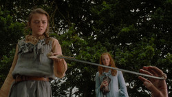 extant_GameOfThrones_1x02-TheKingsroad_4884