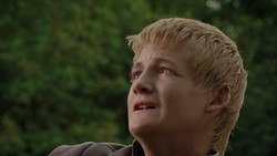 extant_GameOfThrones_1x02-TheKingsroad_4888