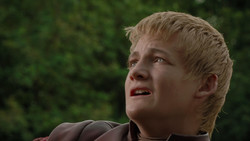 extant_GameOfThrones_1x02-TheKingsroad_4890