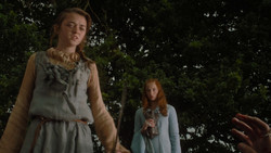 extant_GameOfThrones_1x02-TheKingsroad_4895