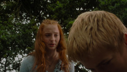 extant_GameOfThrones_1x02-TheKingsroad_4922