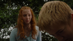 extant_GameOfThrones_1x02-TheKingsroad_4923
