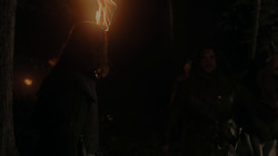 extant_GameOfThrones_1x02-TheKingsroad_5079