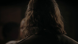 extant_GameOfThrones_1x02-TheKingsroad_5238