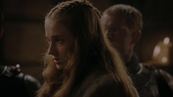 extant_GameOfThrones_1x02-TheKingsroad_5295