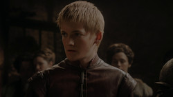 extant_GameOfThrones_1x02-TheKingsroad_5349