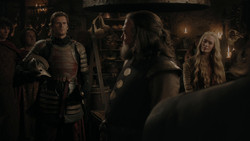 extant_GameOfThrones_1x02-TheKingsroad_5392