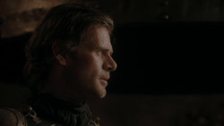 extant_GameOfThrones_1x02-TheKingsroad_5477