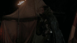 extant_GameOfThrones_1x02-TheKingsroad_5585