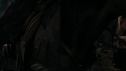 extant_GameOfThrones_1x02-TheKingsroad_5607
