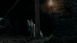 extant_GameOfThrones_1x02-TheKingsroad_5644