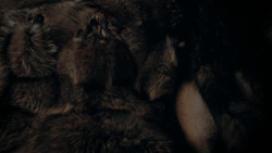 extant_GameOfThrones_1x02-TheKingsroad_5700