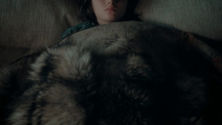 extant_GameOfThrones_1x02-TheKingsroad_5718