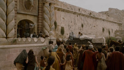 extant_GameOfThrones_1x03-LordSnow_0015