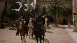 extant_GameOfThrones_1x03-LordSnow_0028