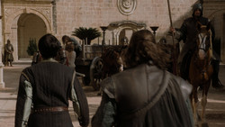 extant_GameOfThrones_1x03-LordSnow_0071
