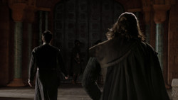 extant_GameOfThrones_1x03-LordSnow_0085