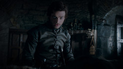 extant_GameOfThrones_1x03-LordSnow_1390