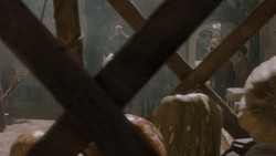 extant_GameOfThrones_1x03-LordSnow_1462