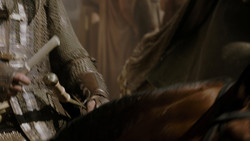 extant_GameOfThrones_1x03-LordSnow_1486