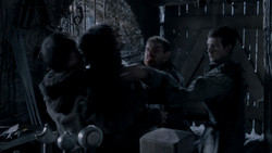 extant_GameOfThrones_1x03-LordSnow_1953