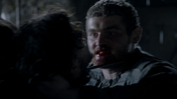 extant_GameOfThrones_1x03-LordSnow_1954
