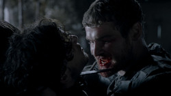 extant_GameOfThrones_1x03-LordSnow_1958