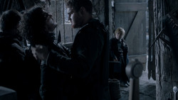 extant_GameOfThrones_1x03-LordSnow_2009
