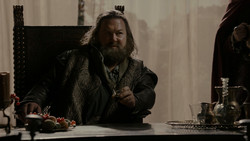extant_GameOfThrones_1x03-LordSnow_2397