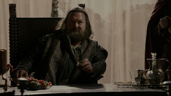 extant_GameOfThrones_1x03-LordSnow_2399
