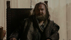 extant_GameOfThrones_1x03-LordSnow_2477