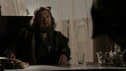 extant_GameOfThrones_1x03-LordSnow_2671