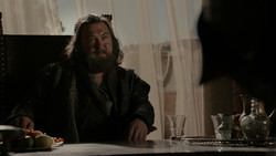 extant_GameOfThrones_1x03-LordSnow_2674